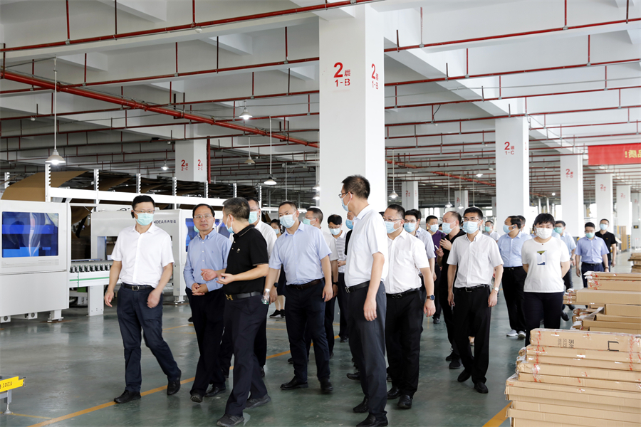 “全区智能化改造和数字化转型现场观摩会”走进押球(中国)一站式服务平台